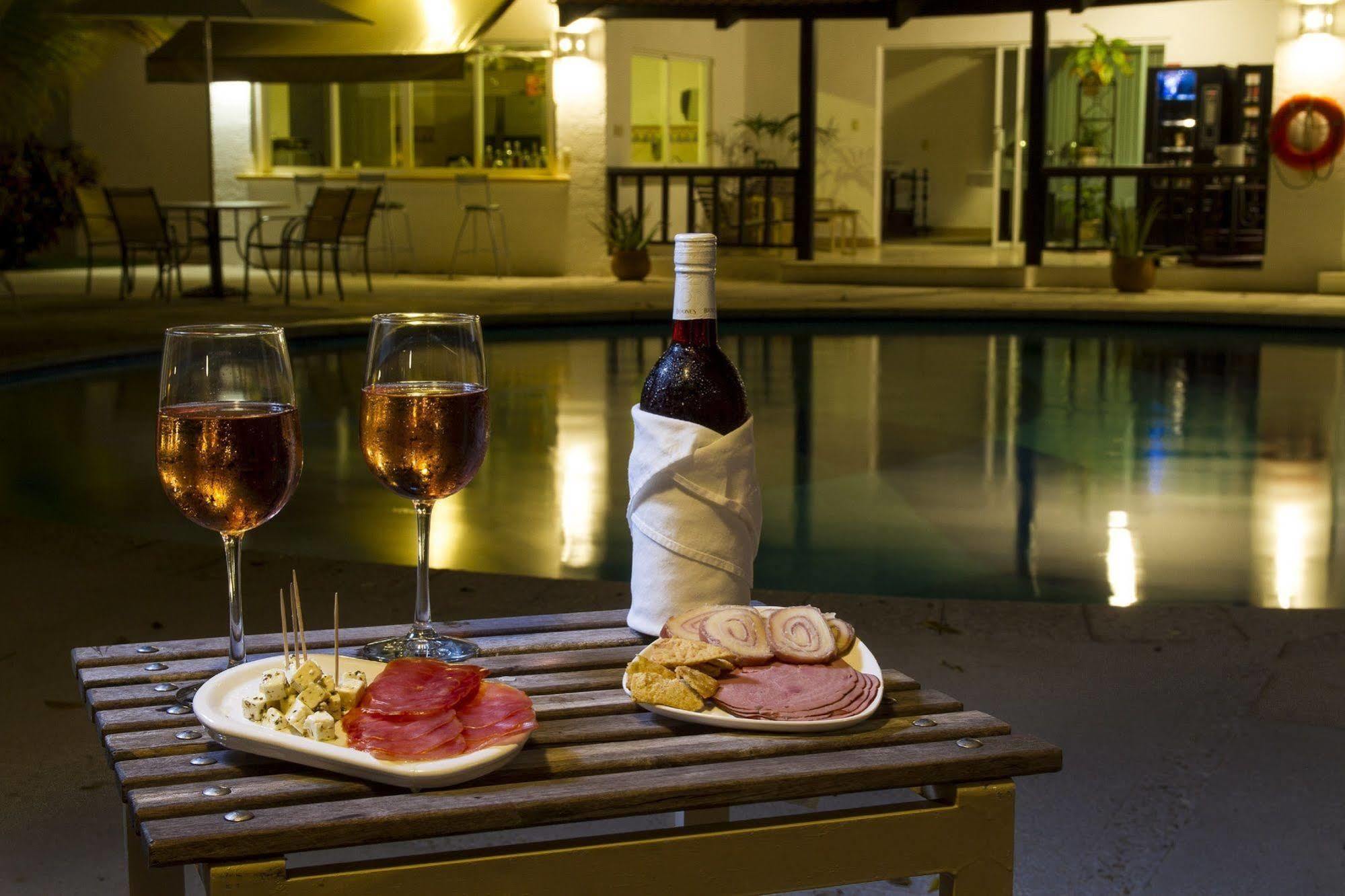 Las Gaviotas Hotel & Suites Cancun Luaran gambar